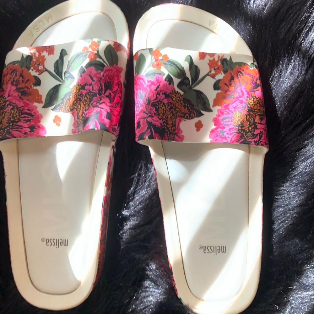 Melissa beach slides